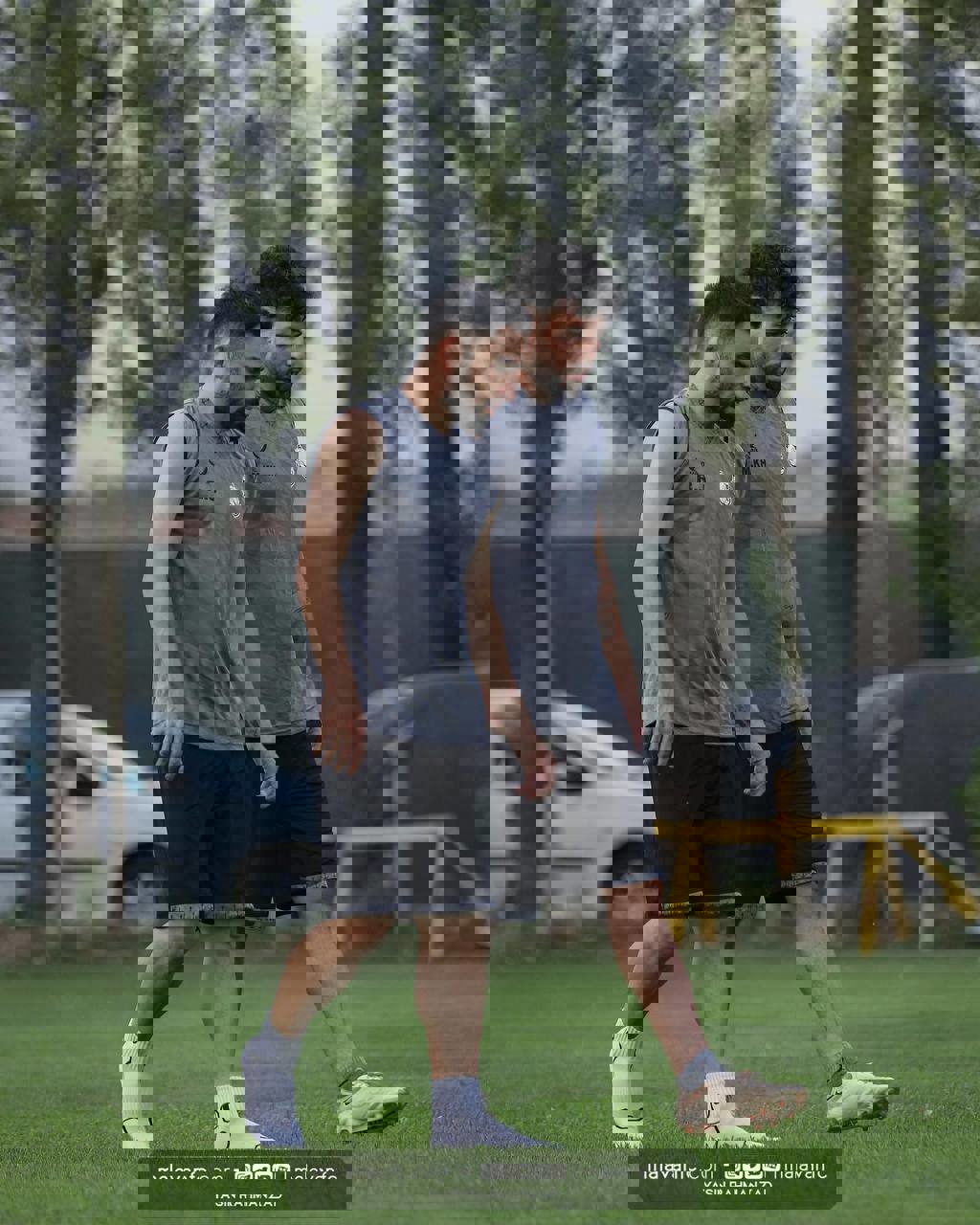 1900624