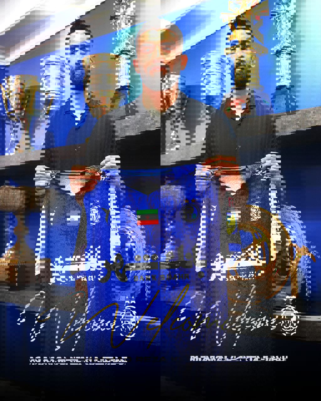 1900704