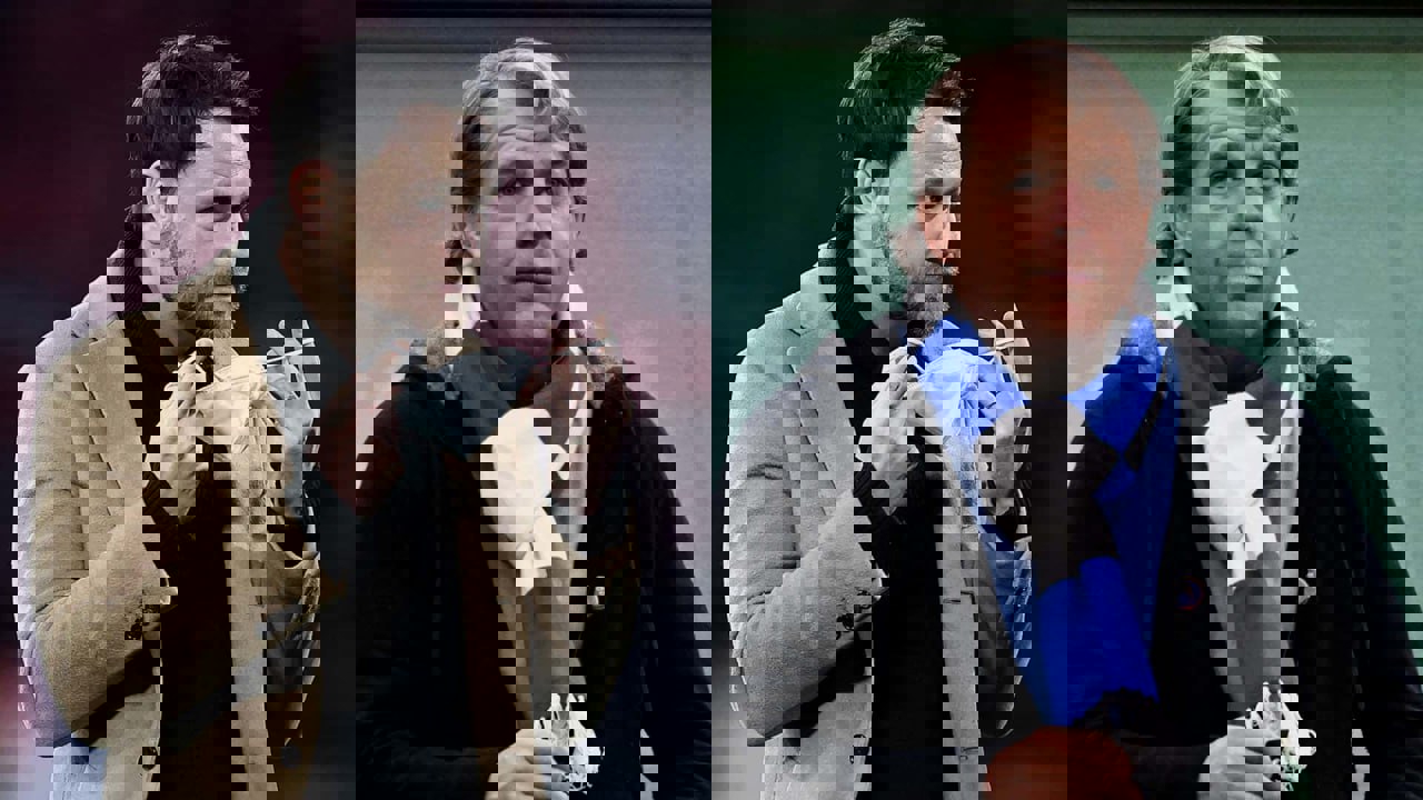 1900714