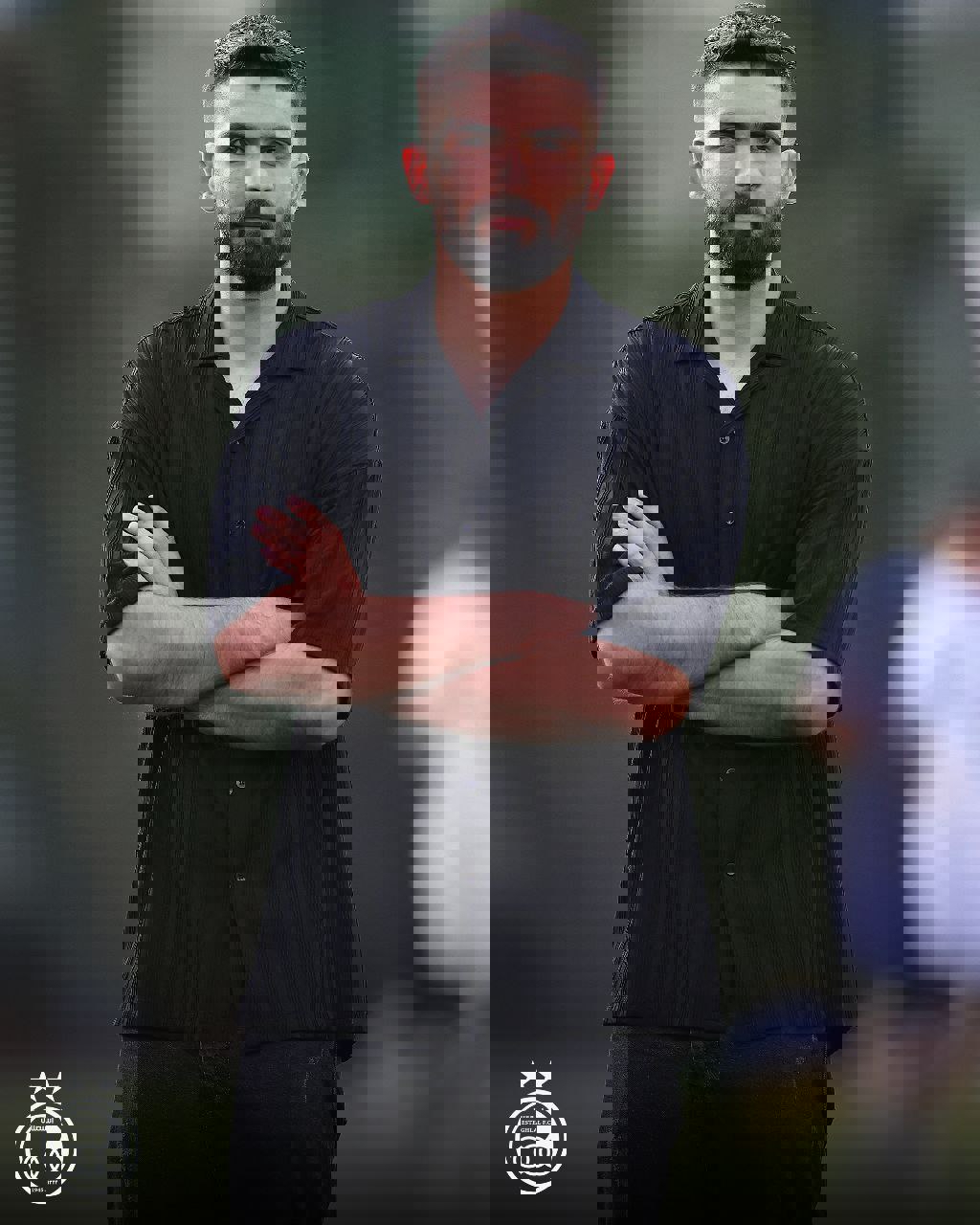 1900732