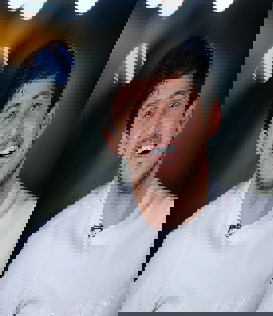 1901182