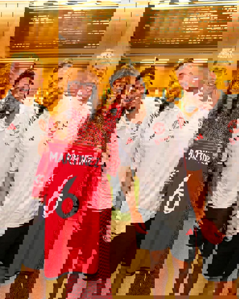 1901188
