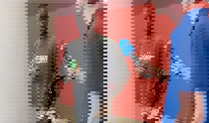 1901178