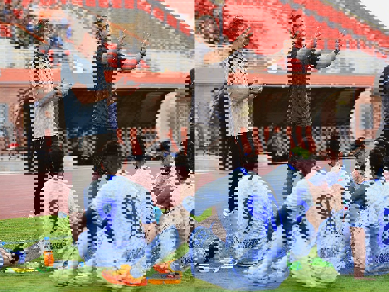 1901374