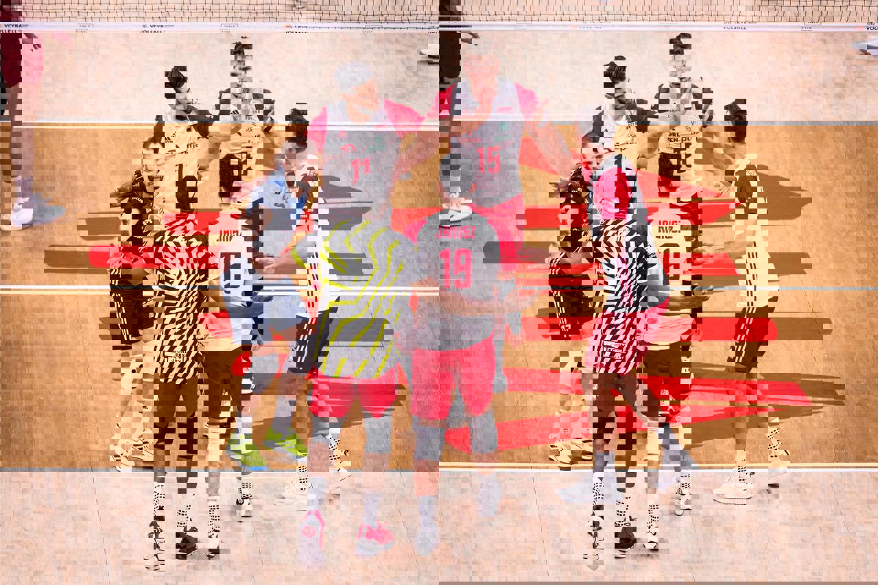 1901316
