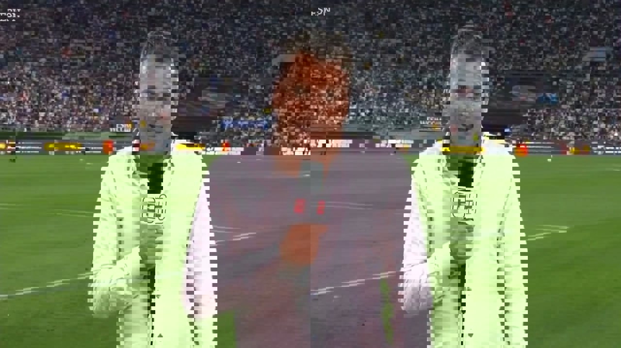 1901592