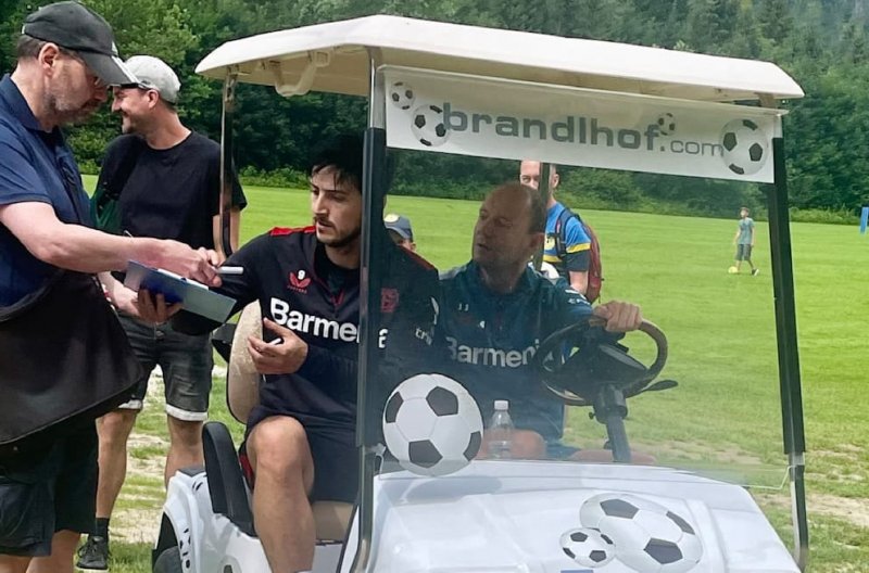 سردار و عجیبترین امضایی که در عمرش داد!