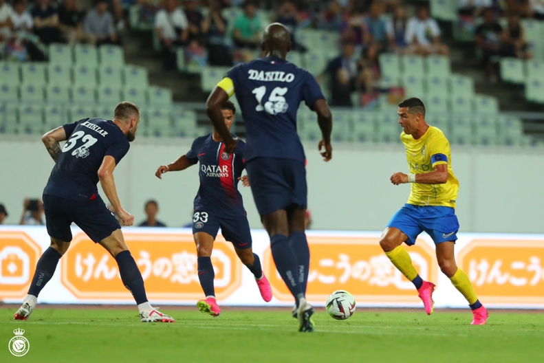 کریس بدشانس بود / النصر 0-0 PSG: رونالدو حریف دوناروما نشد 3