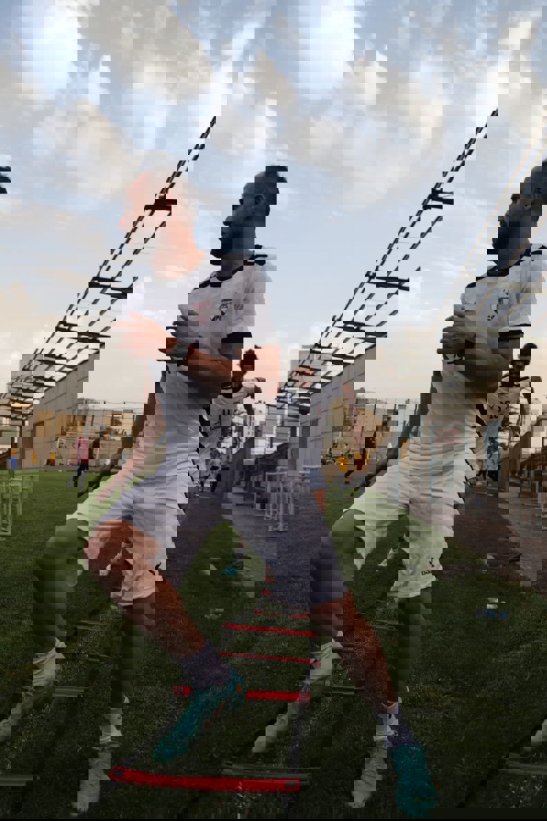 1901875