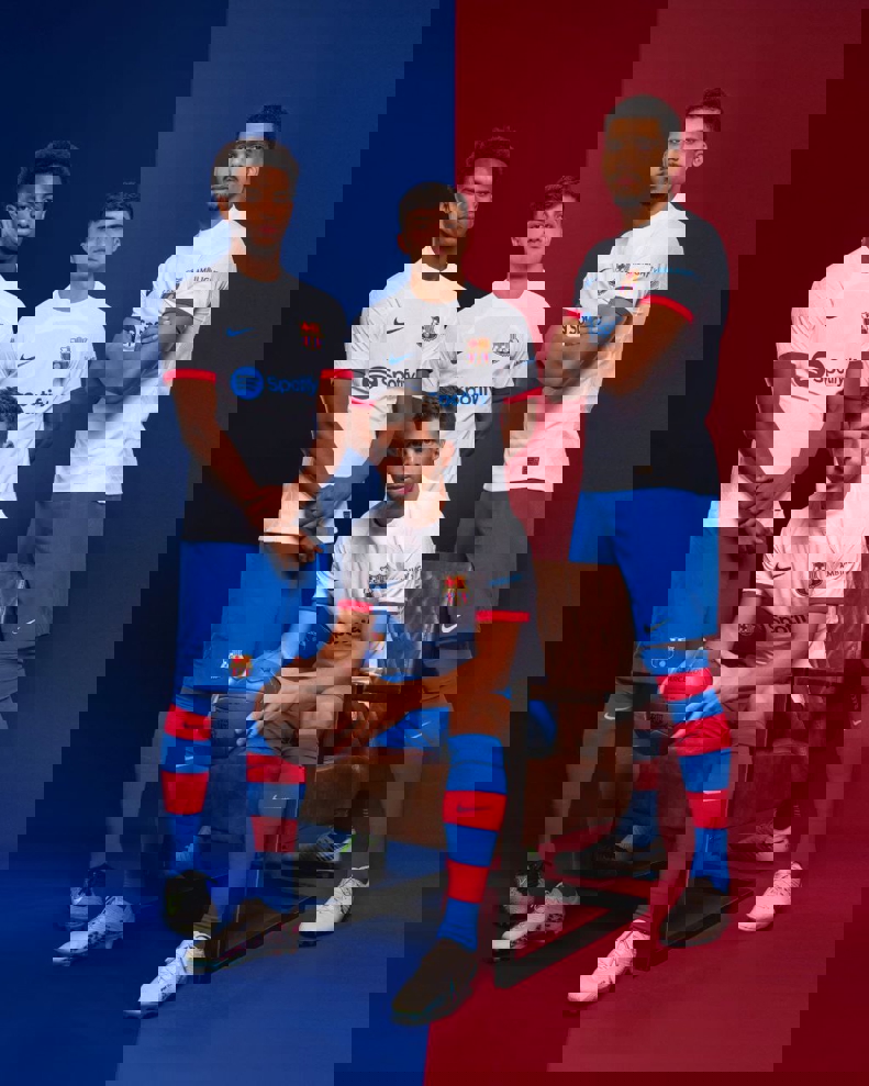 1901968