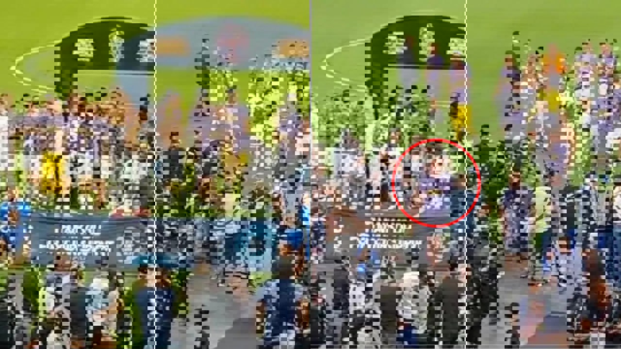 1902171