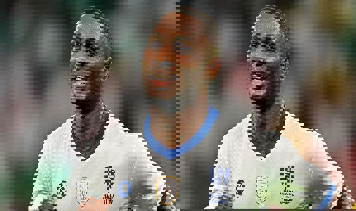 1902250