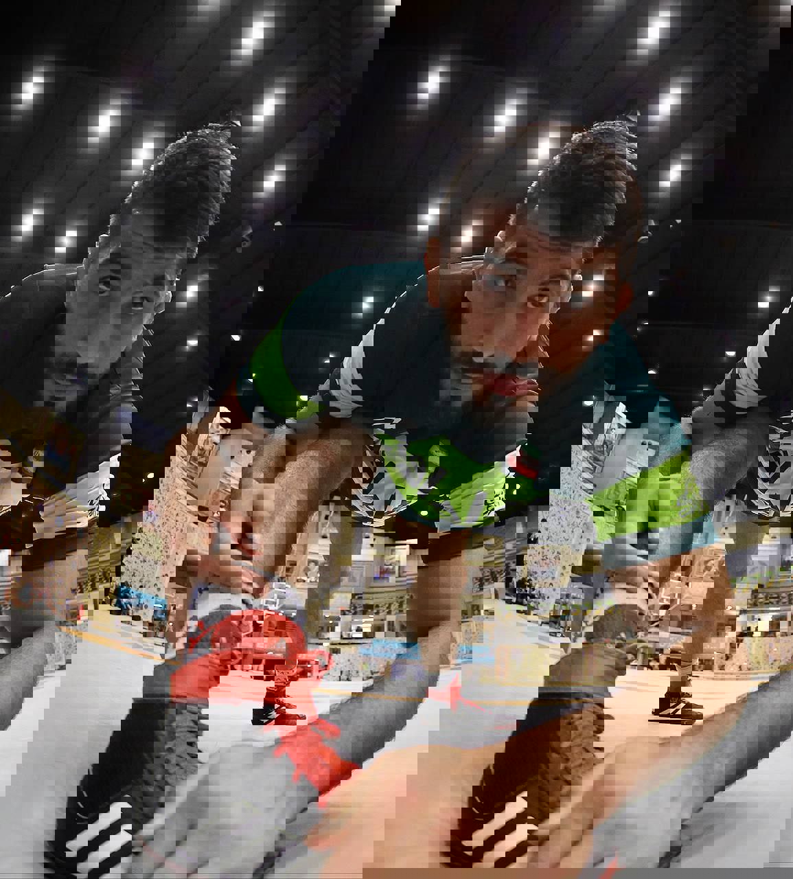1902519