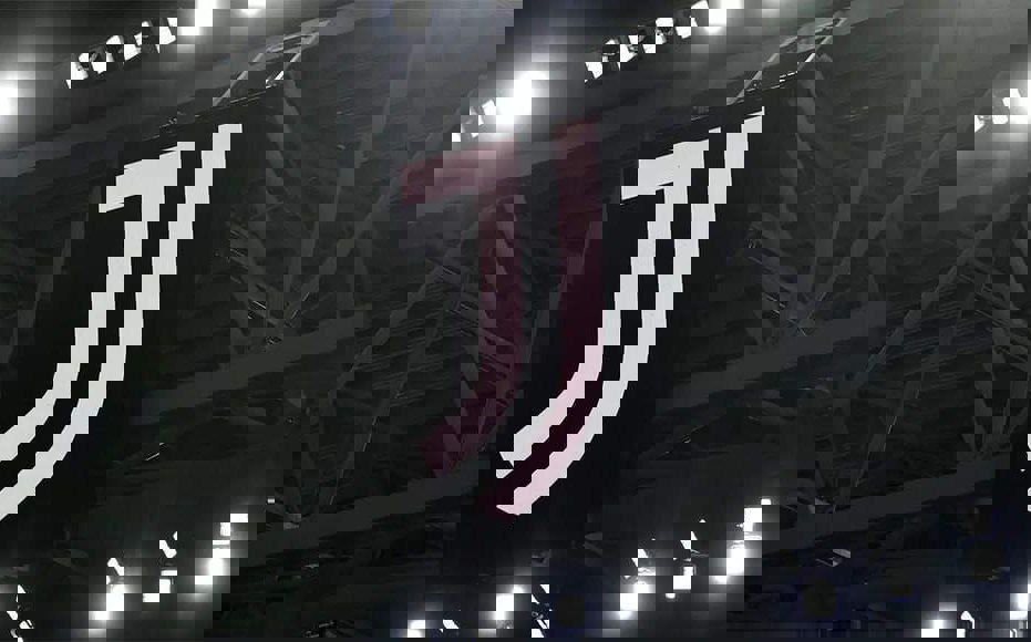 1902734