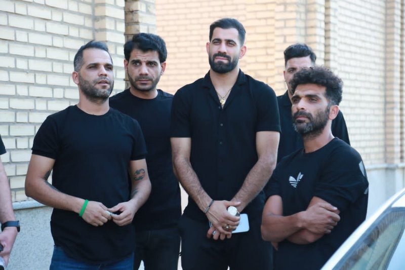 ستاره تیم ملی و پرسپولیس در مراسم خاکسپاری (عکس) 