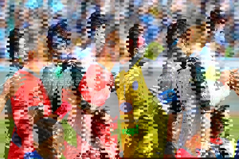 1903033