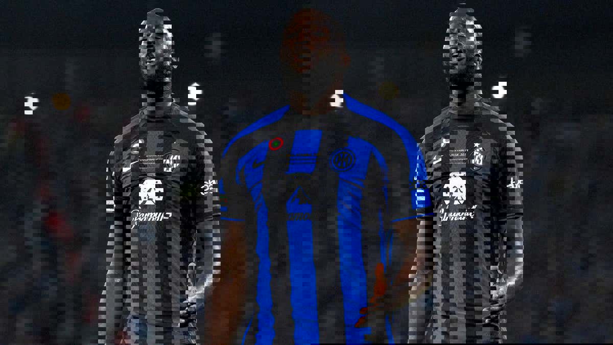 1903462