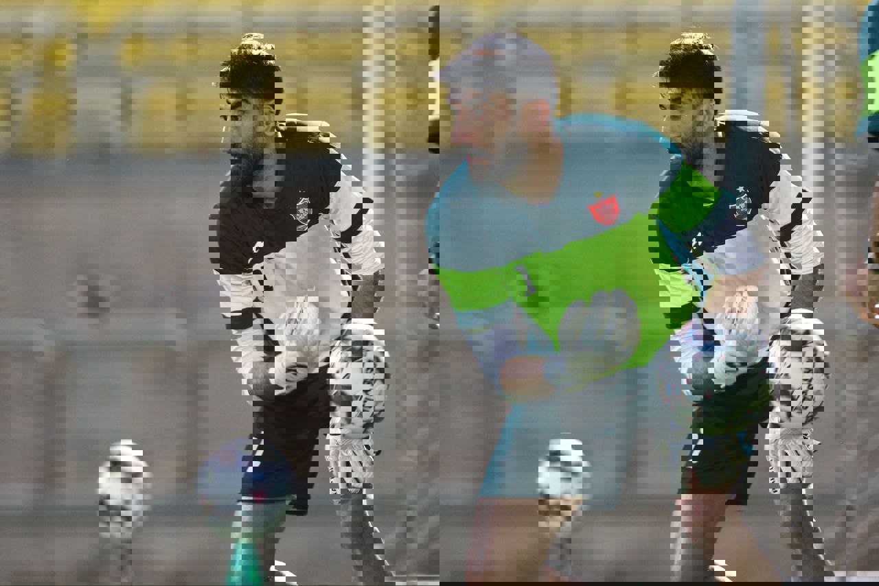 1903530