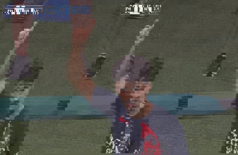 1904089