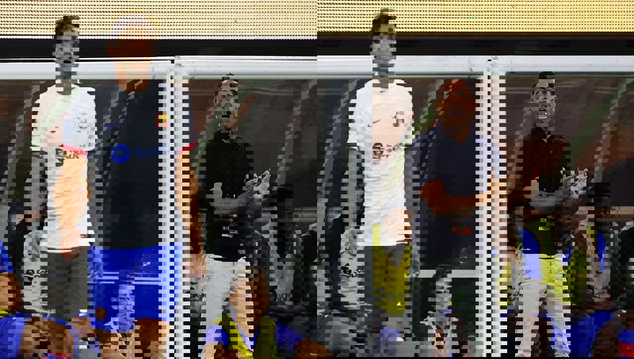 1904362