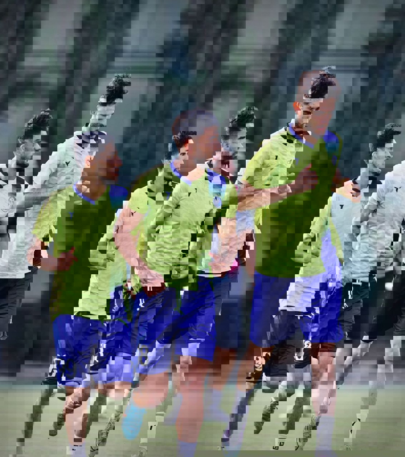 1904336