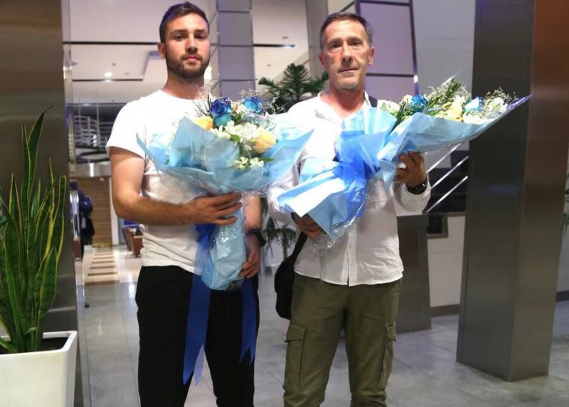 دو مربی اسپانیایی استقلال وارد تهران شدند
