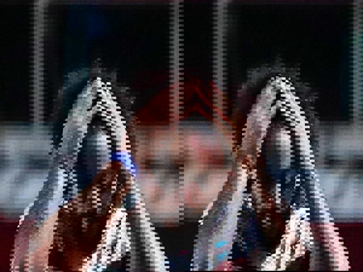 1904655