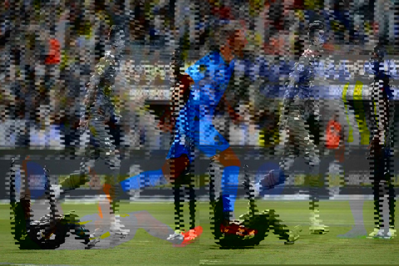 1905741
