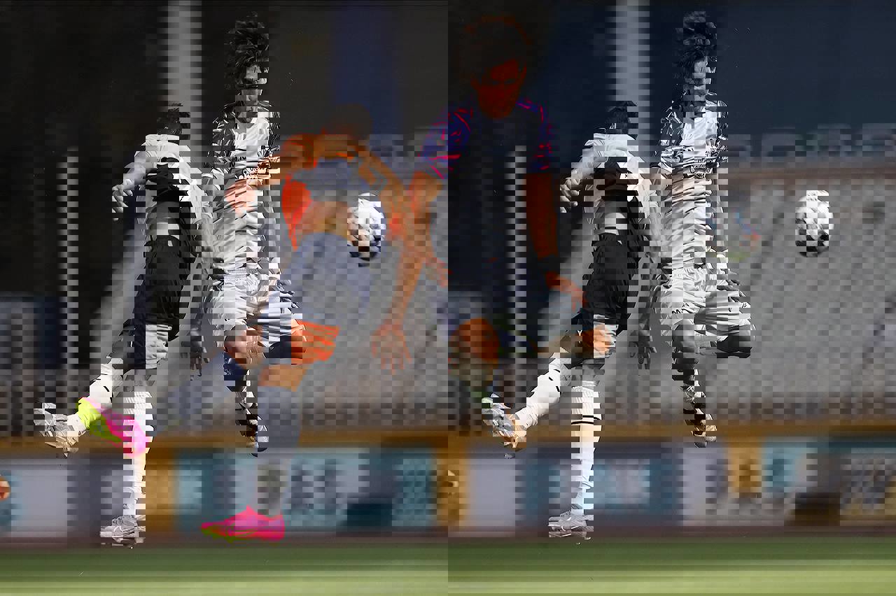 1905444