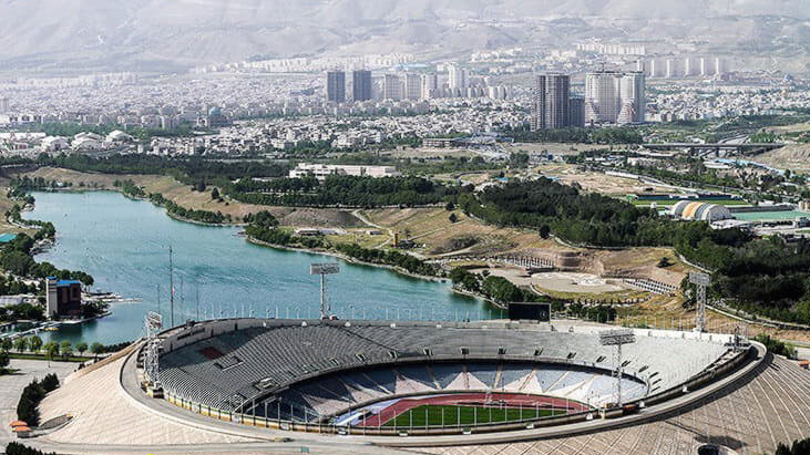 تانکرهای آب در ورزشگاه آزادی مستقر شدند!