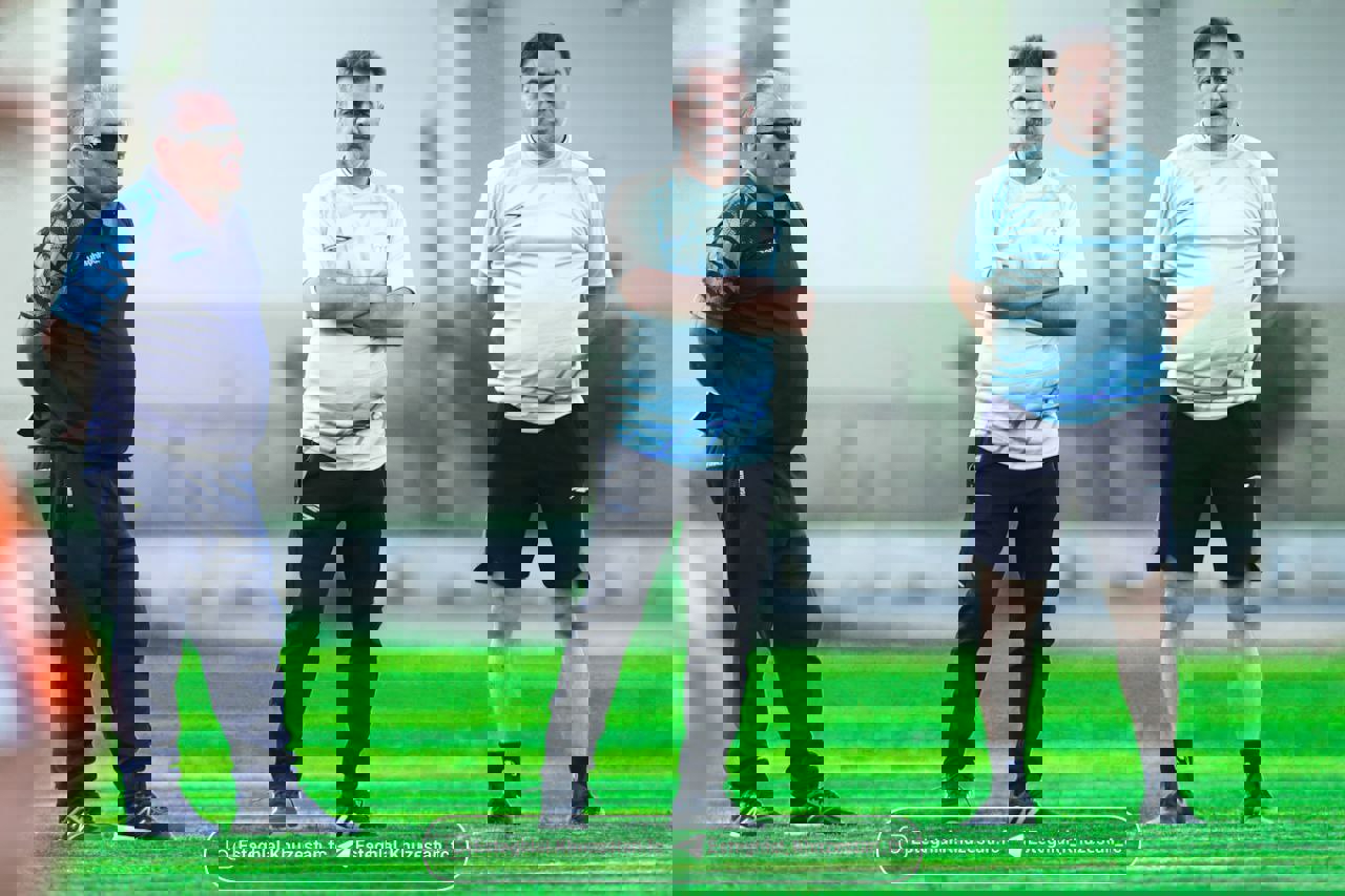 1905574