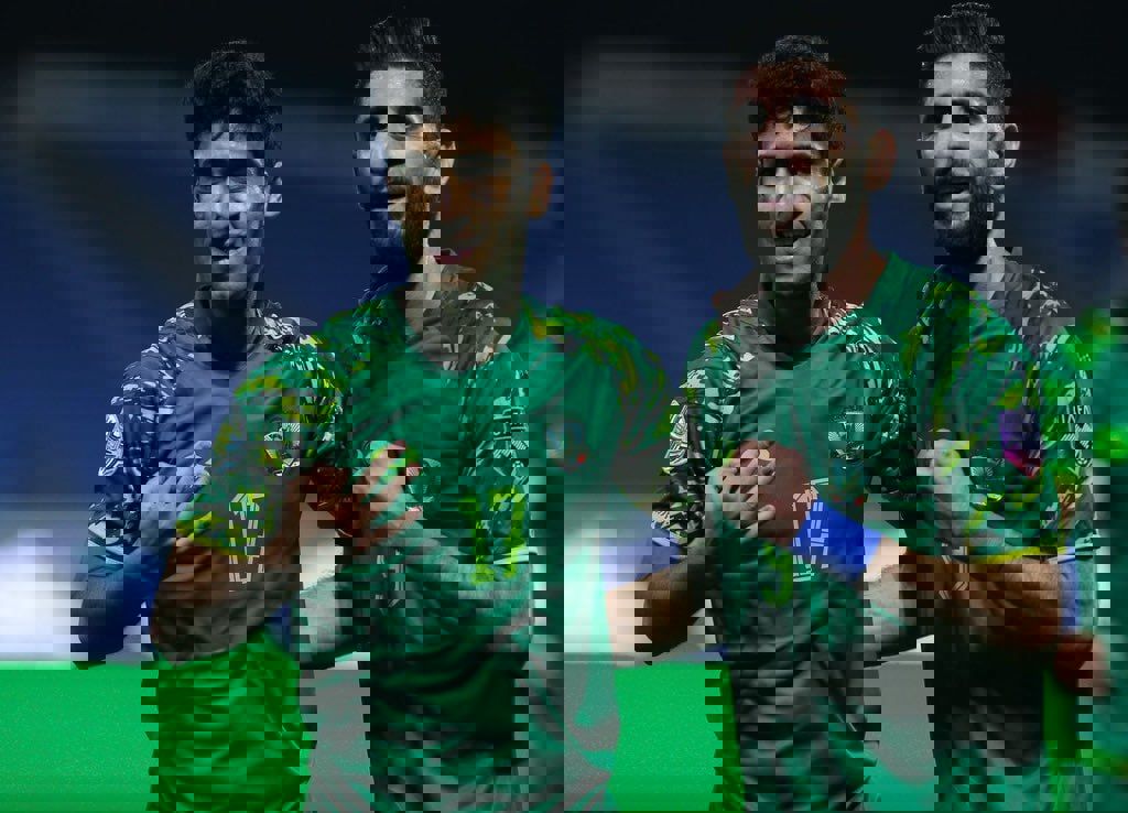 1905707