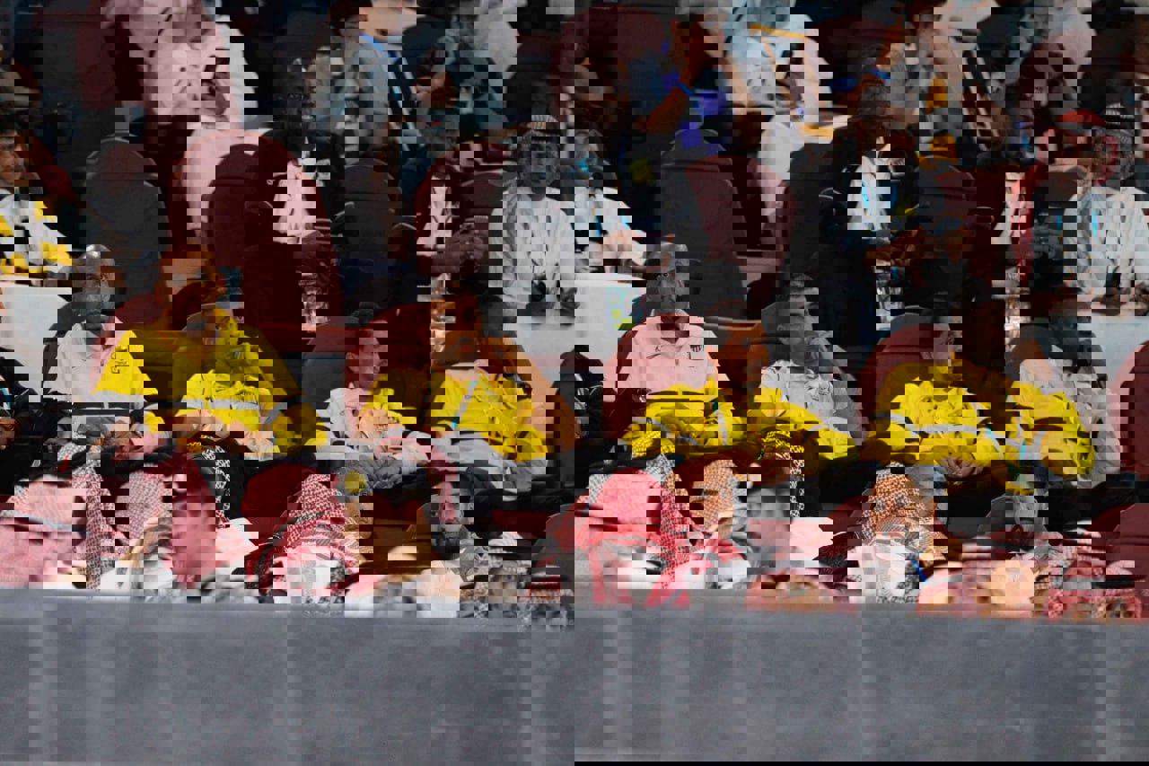 1905767