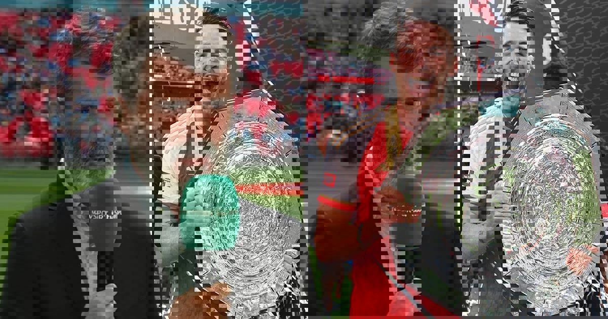 1906142