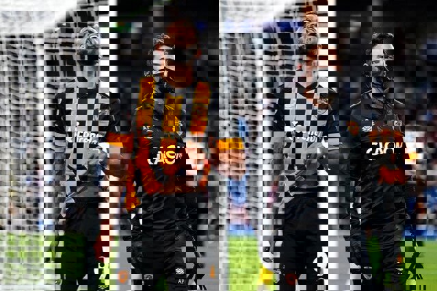 1905865