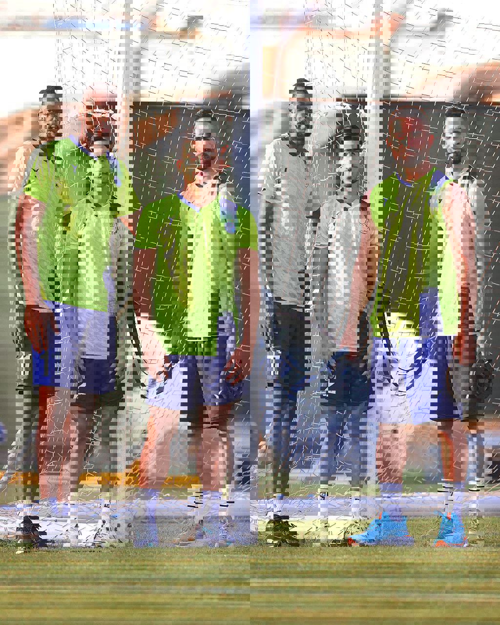 1906556