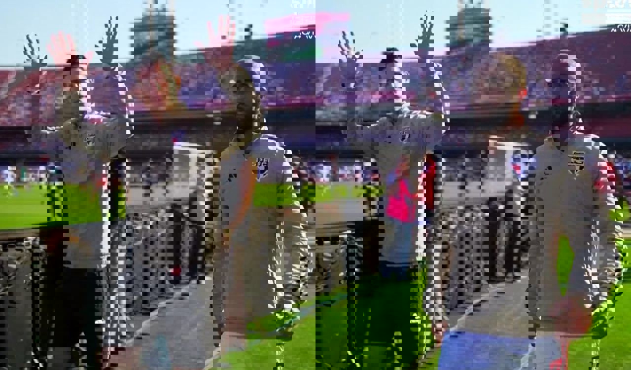 1906274