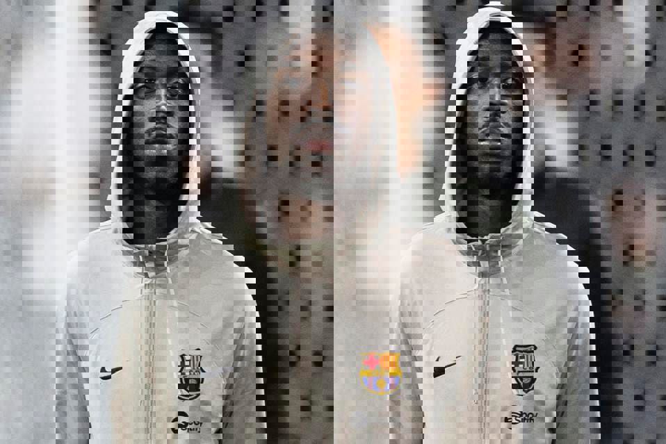 1906657