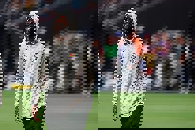 1906656