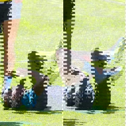 1906823