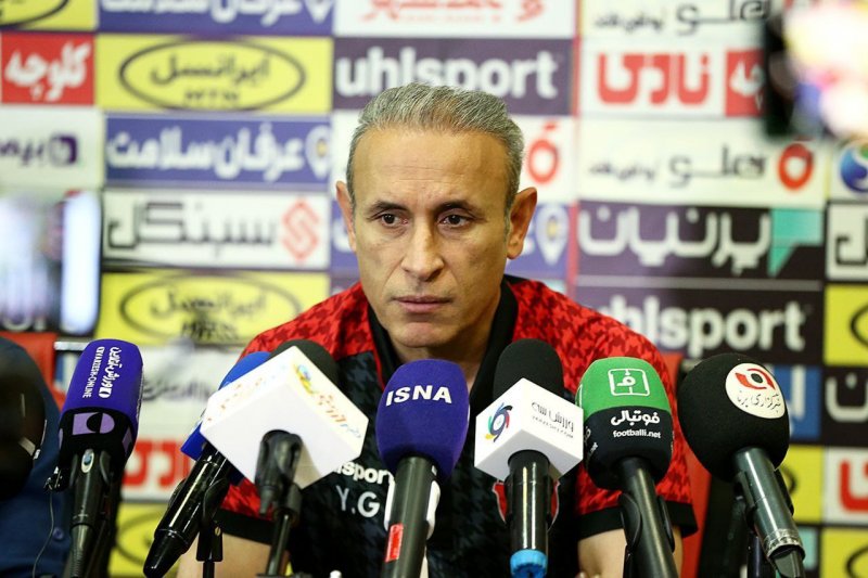 حرف‌های تند یحیی: فوتبال ایران را تعطیل کنید!