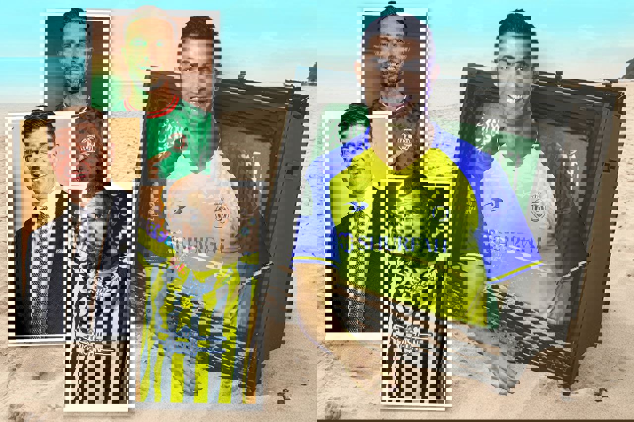 1906810