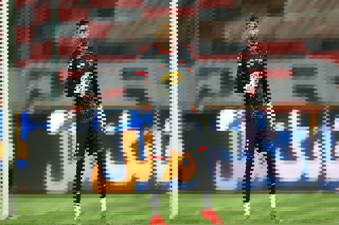 1907415