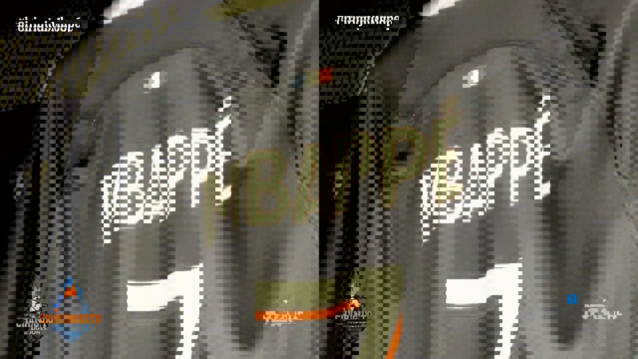 1907122