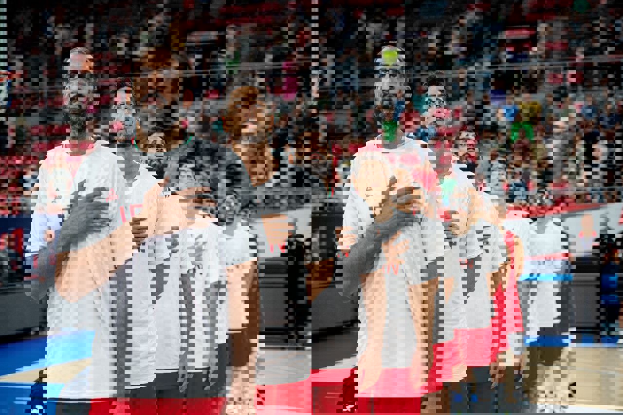 1907188