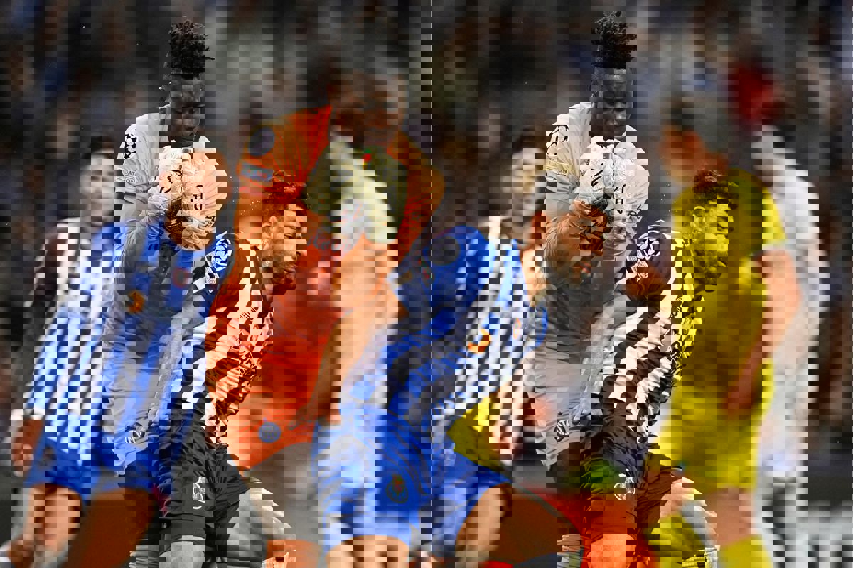 1907145