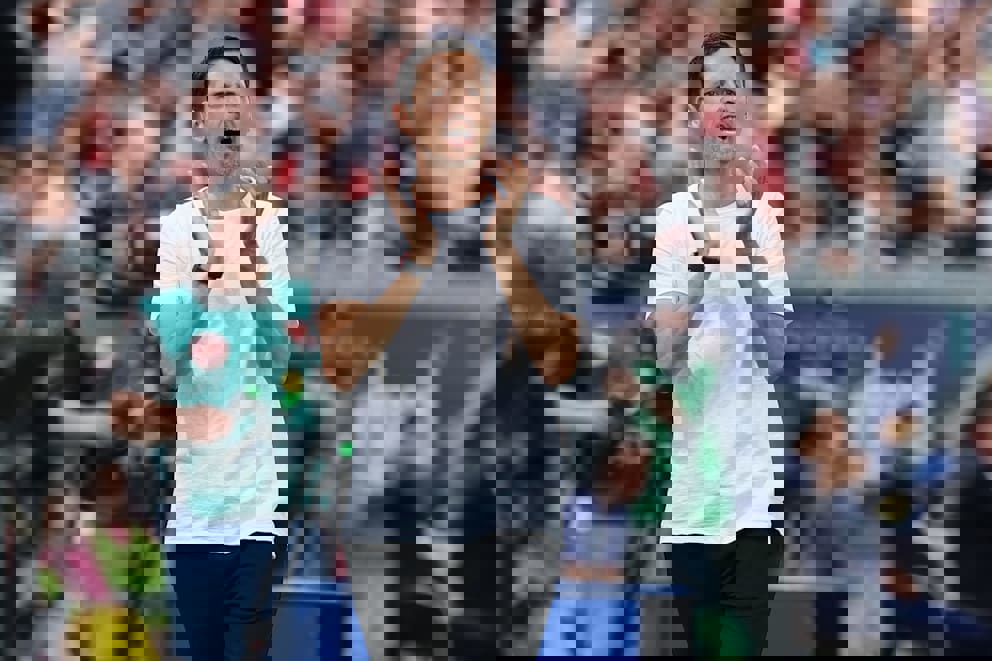 1907349