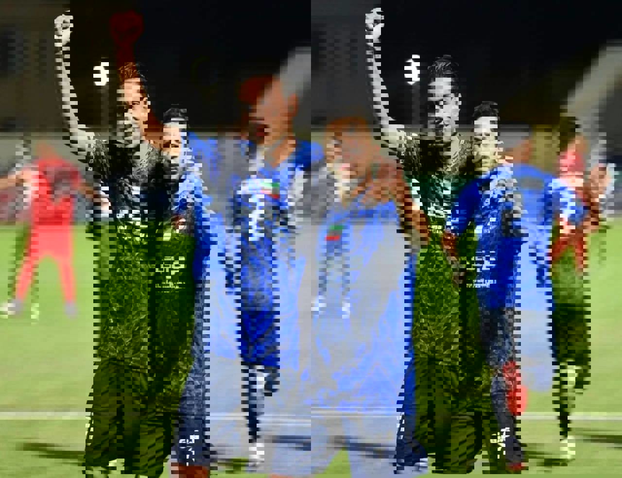 1907356