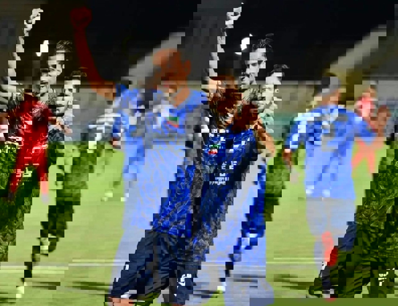 1907356