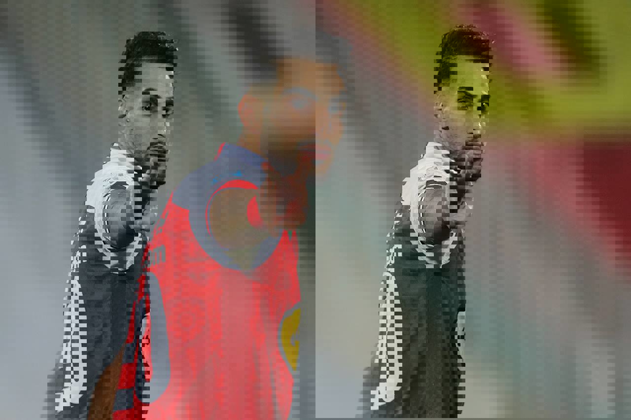 1907291
